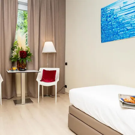 Helios & Terrazza Mia Hotell Monza