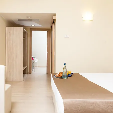 Helios & Terrazza Mia Hotell Monza